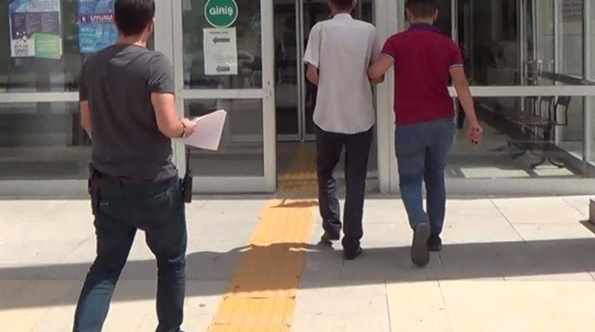 Evinde 30 paket eroin bulunan ş&uuml;pheli tutuklandı