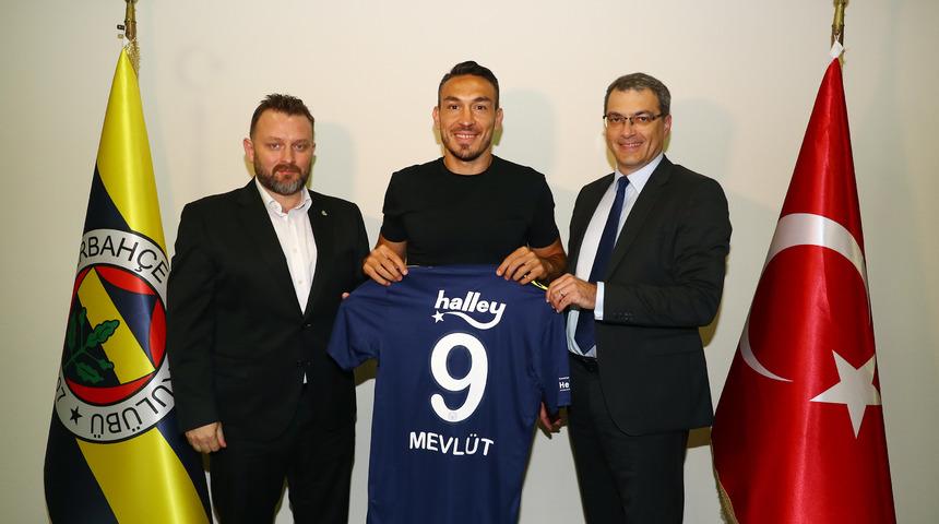 Fenerbahçe transferi duyurdu! 2 yıllık imza