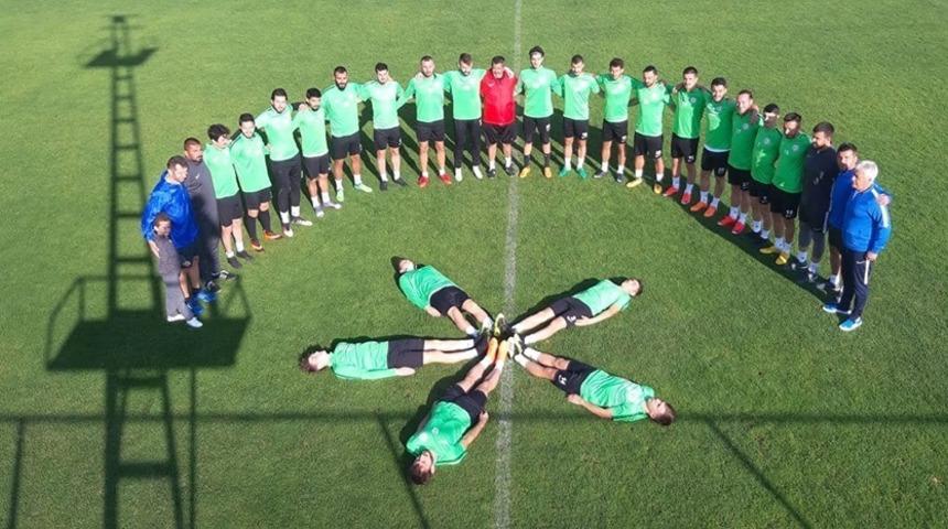 Zafer bayramı ay ve yıldız yaparak kutlandı