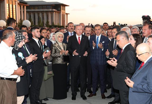 Erdoğan: İstiklalimize yönelen tehditlere tahammülümüz olamaz