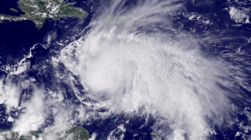 ABD'de kırmızı alarm! 185 kilometre hızla geliyor