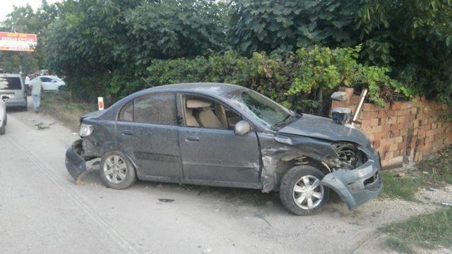 Mahalle sakinleri yol kapattı