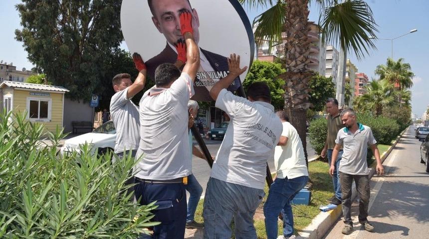 Başkan Yılmaz&rsquo;ın tabelaları yerlerine yerleştirildi