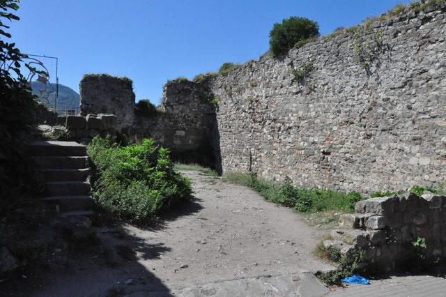 3 bin yıllık Amasra Kalesi ilgi bekliyor