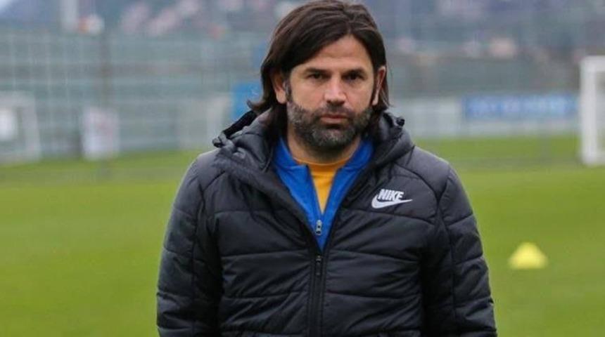 Milli futbolcu İbrahim &Uuml;z&uuml;mez&rsquo;den Emetspor&rsquo;a destek