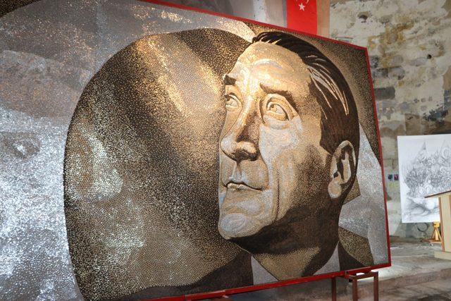 250 bin vida ile Guinness'e giren Atatürk portresi, Anıtkabir’e hediye edilecek