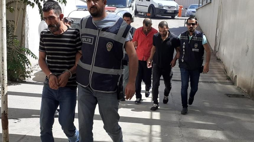 Kamu kurumlarında hırsızlık yapan şahıslar yakalandı