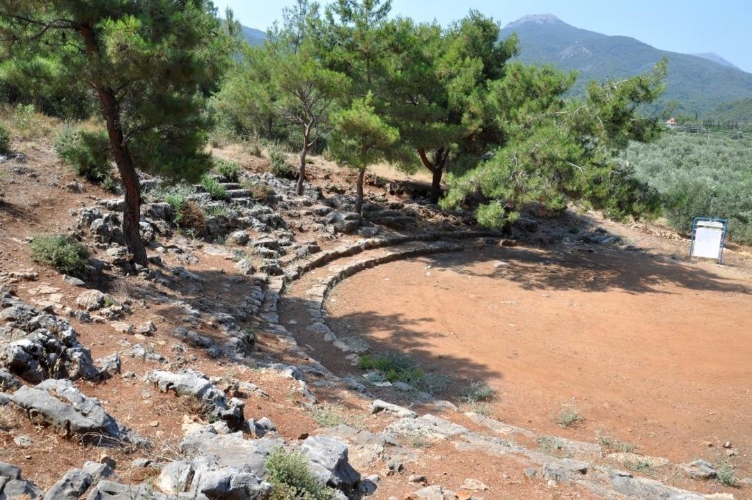 Kuşadası Belediye Meclisi 12 İyon kentinin başkenti Panionion&rsquo;da toplanacak