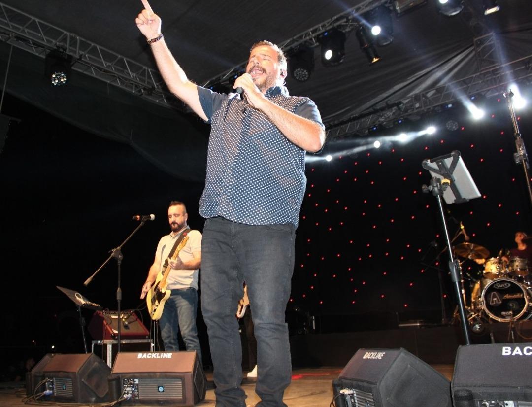 Alaşehir&rsquo;de &rsquo;Gece Yolcuları&rsquo; ile 30 Ağustos coşkusu