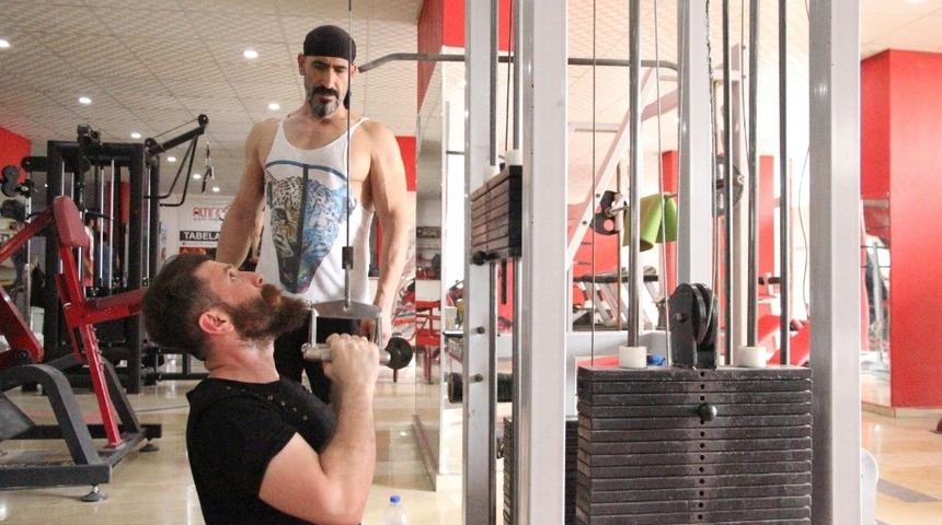 Merdiven altı spor salonları insan sağlığına zarar veriyor