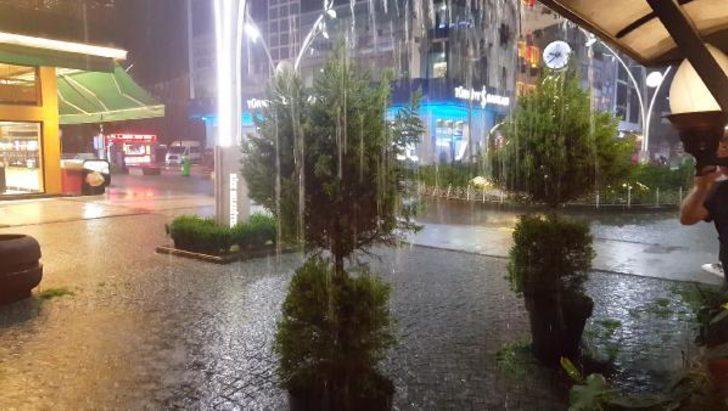 Rize'de sağanak ve hortum   G4