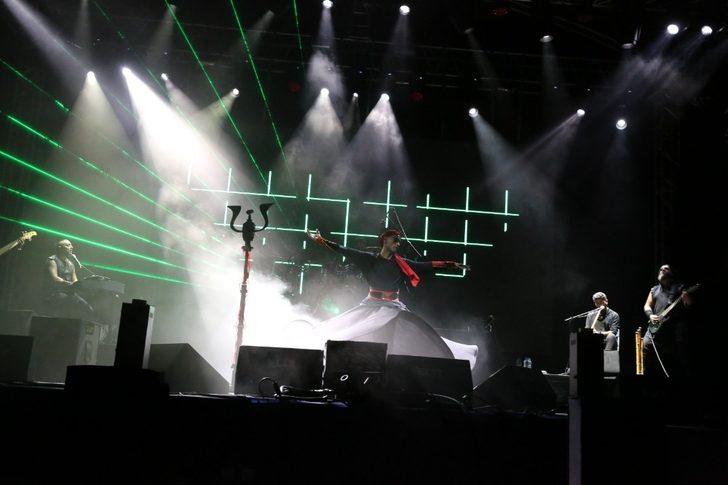 Aydın Büyükşehir Belediyesi’den renkli kutlama G5