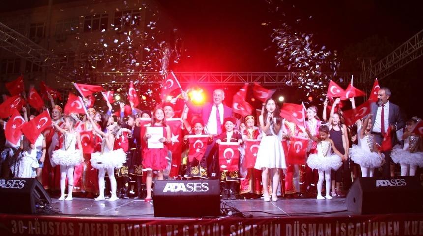 Söke’de çocukların gösterileri 30 Ağustos’a coşku kattı