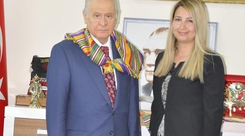 Söğüt’te MHP’nin Kadın Kollarında bayrak değişimi