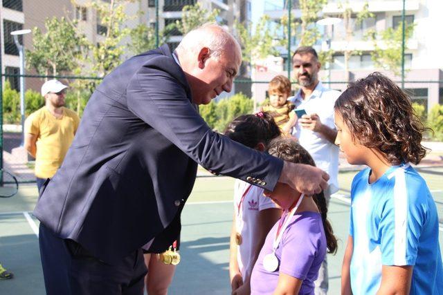 Söke’de Tenis Turnuvası heyecanı başladı