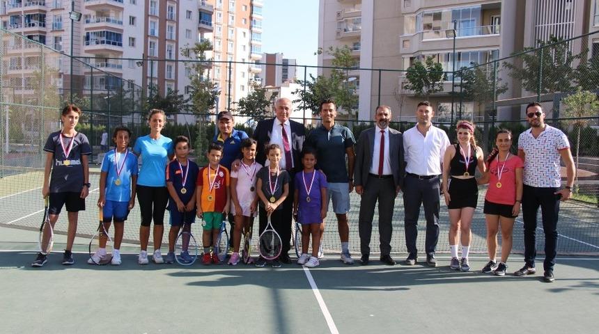 Söke’de Tenis Turnuvası heyecanı başladı