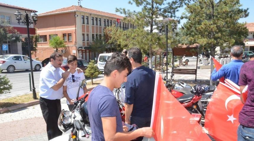 Motor tutkunları Emet&rsquo;in Kurtuluş Haftası&rsquo;nda buluştu