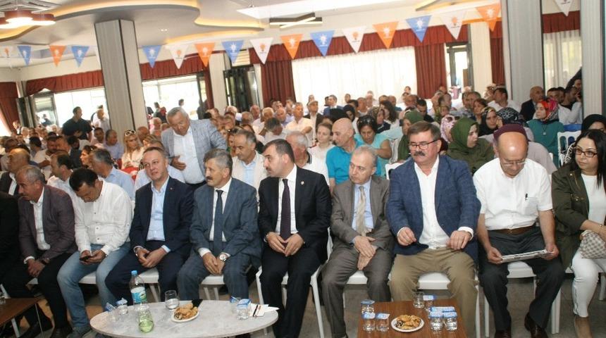 Devrek’te AK Parti İl Danışma Toplantısı düzenlendi
