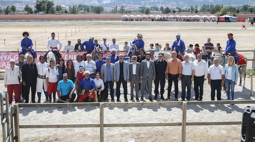 K&uuml;tahya&rsquo;da T&uuml;rk Oyunları Festivali