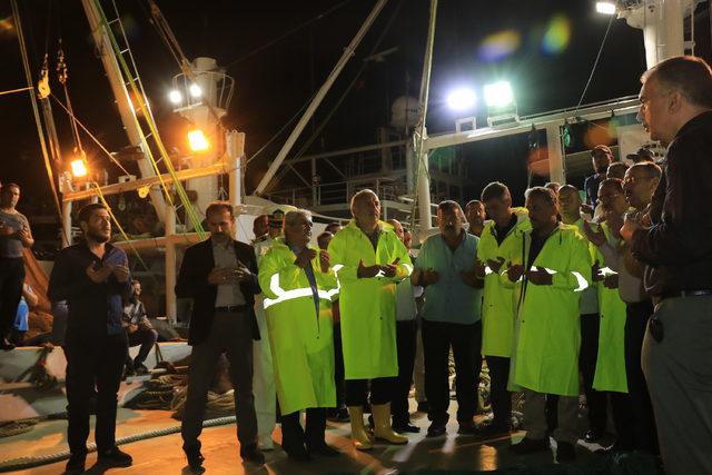 Samsunlu balıkçılar dualarla 'Vira bismillah' dedi
