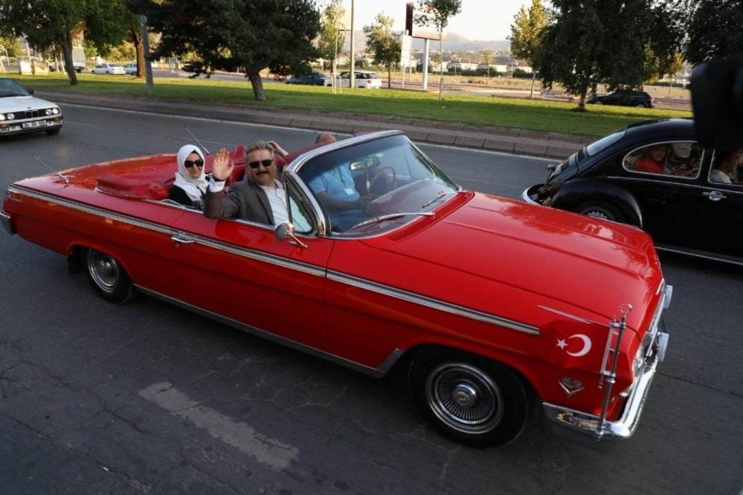 Melikgazi Belediyesi Klasik Ara&ccedil; Festivali&rsquo;ne b&uuml;y&uuml;k ilgi