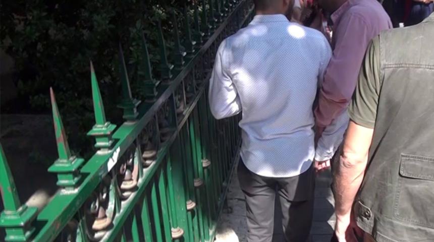 İstiklal Caddesi'nde hırsız güven timi polisi tarafından yakalandı