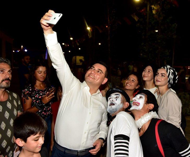 Antalya’nın en büyük meydanı Kepez’de açıldı G3