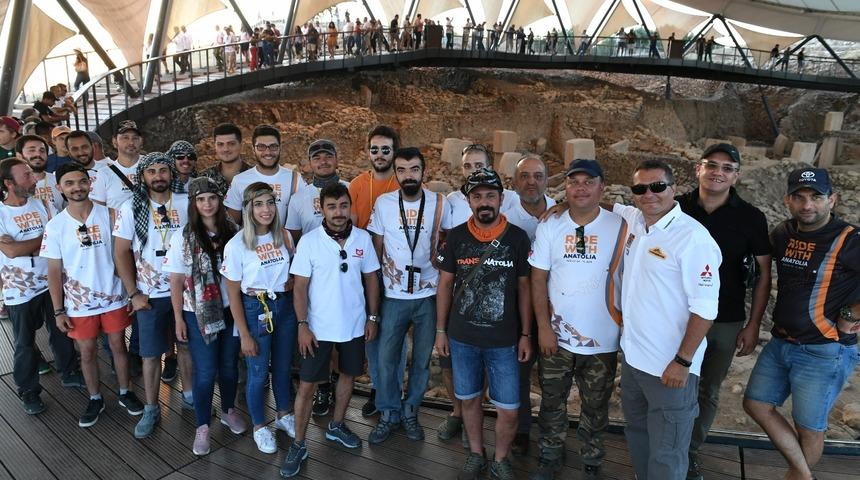 TransAnatolia Rally Raid ekibi G&ouml;beklitepeyi gezdi