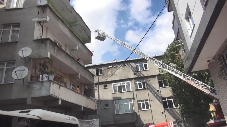 Esenyurt’ta iki gün önce boşaltılan riskli binada yangın G5