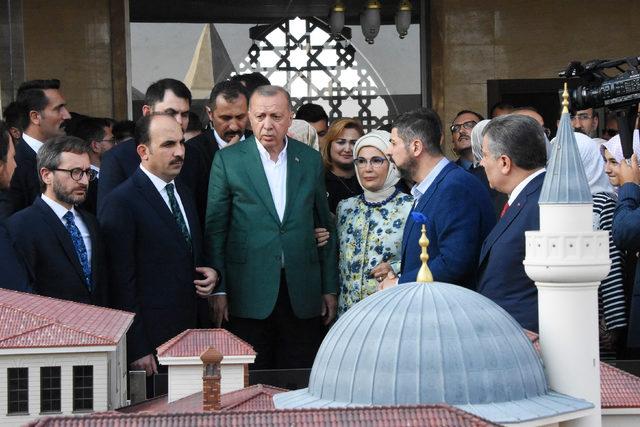 Erdoğan: Gidebilecekleri tek yer, bir sonraki seçimde sandığın en dibi olacaktır (2)