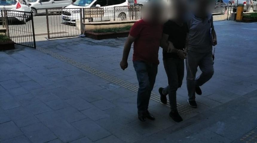 Kuşadası&rsquo;nda yazlık evlere dadanan hırsızlık ş&uuml;phelisi yakalandı