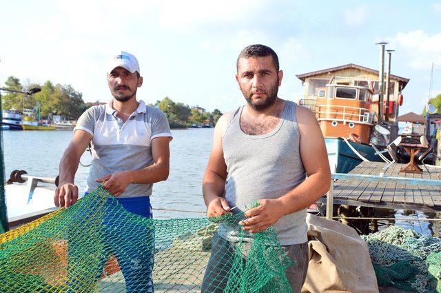 Karasulu balıkçılar eli boş döndü