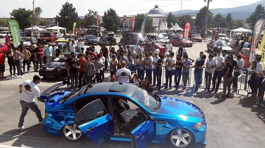 Modifiye tutkunları K&uuml;tahya&rsquo;da buluştu