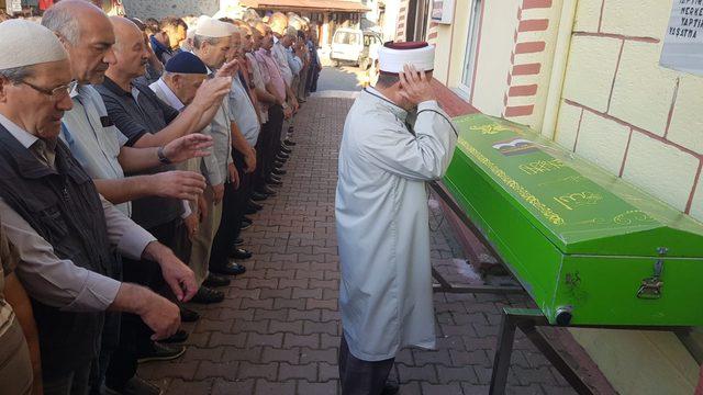 Kına gecesinde maganda kurşunuyla vuruldu, hastanede öldü (3)