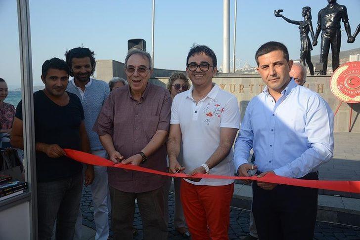 Kuşadası Kitap Nostalji ve Plak Günleri başladı G1