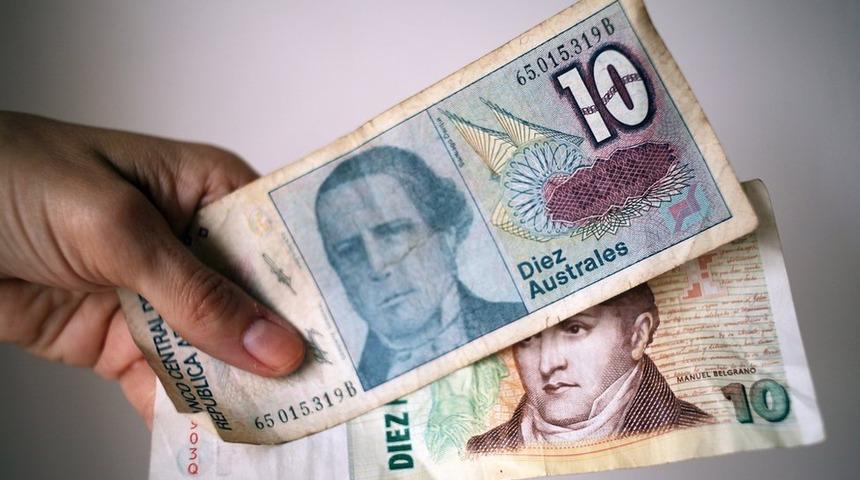 Arjantin sermaye kontrolü uygulamaya başladı