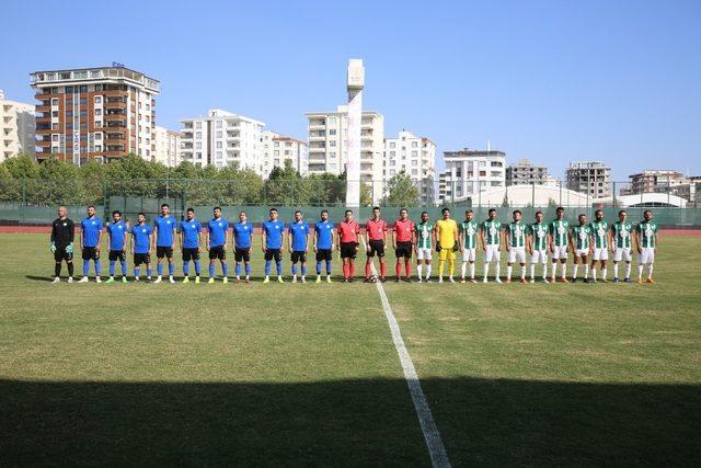 Karaköprü Belediyespor galibiyetle başladı