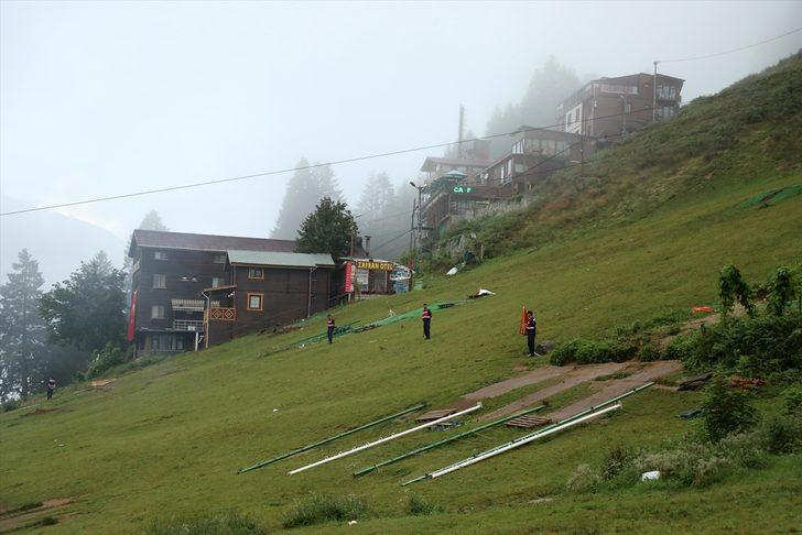 Ayder Yaylası'nda kaçak salıncaklar kaldırıldı G4
