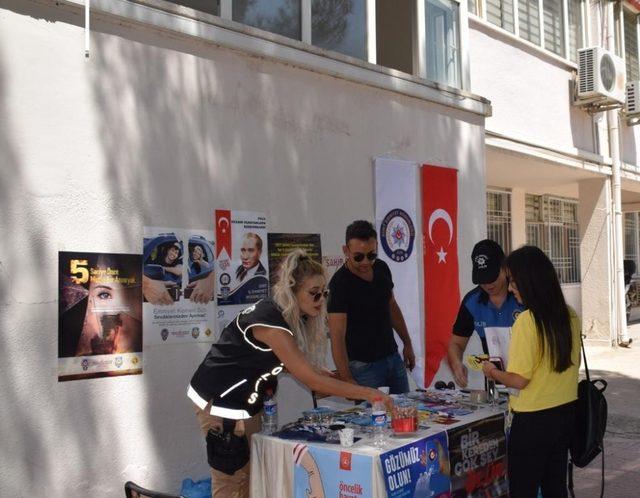 Siirt polisi üniversite öğrencileriyle buluştu