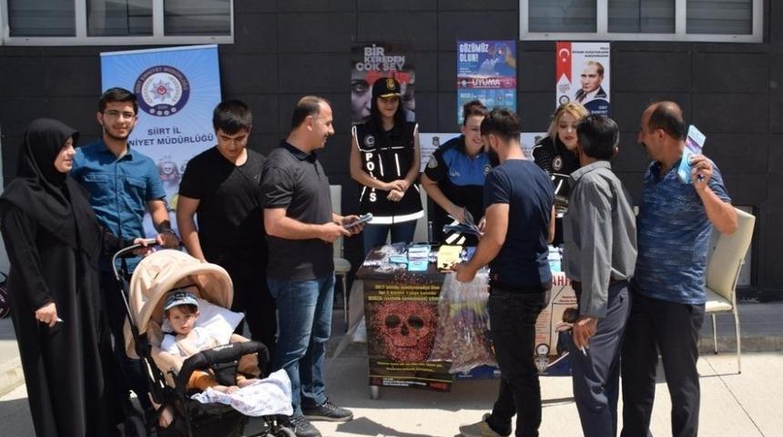 Siirt polisi &uuml;niversite &ouml;ğrencileriyle buluştu