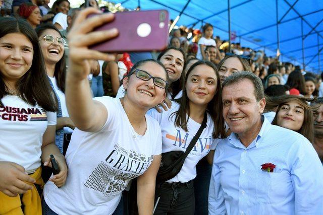 Fındıkpınarı Futbol Turnuvası’nın şampiyonu Emirler