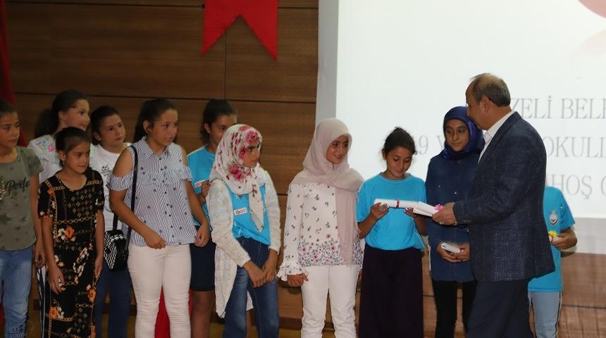 Oğuzeli Belediyesi yaz spor okullarında sertifika heyecanı