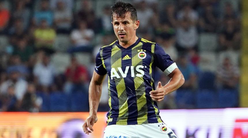 Emre Belözoğlu: Milli Takım bizim için her şeyin üstündedir