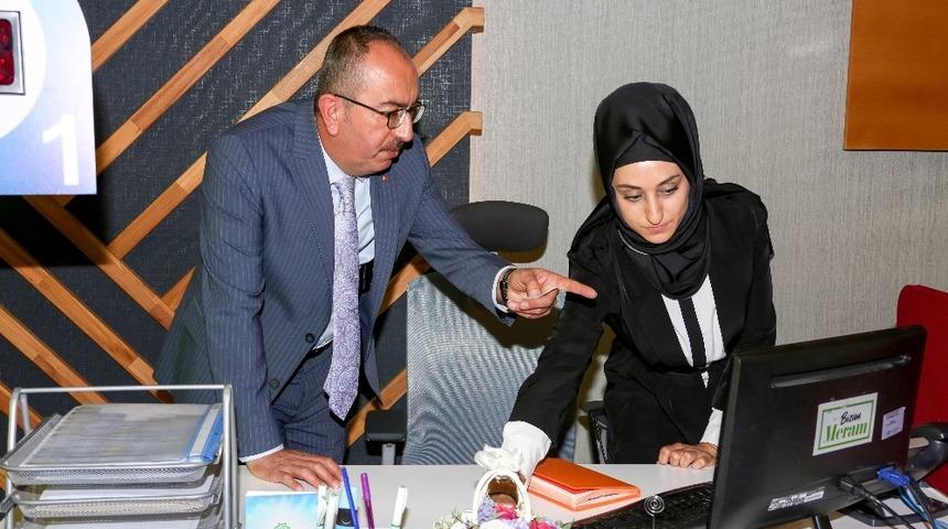 Bizim Meram Masası 4 bin 600&rsquo;&uuml;n &uuml;zerinde başvuruya yanıt verdi