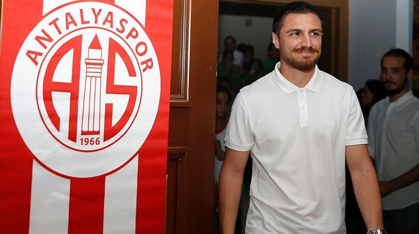 Antalyaspor'da Zeki Yıldırım ile yollar ayrıldı
