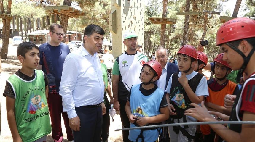 Gen&ccedil;lerin maceracı y&ouml;nleri ortaya &ccedil;ıktı