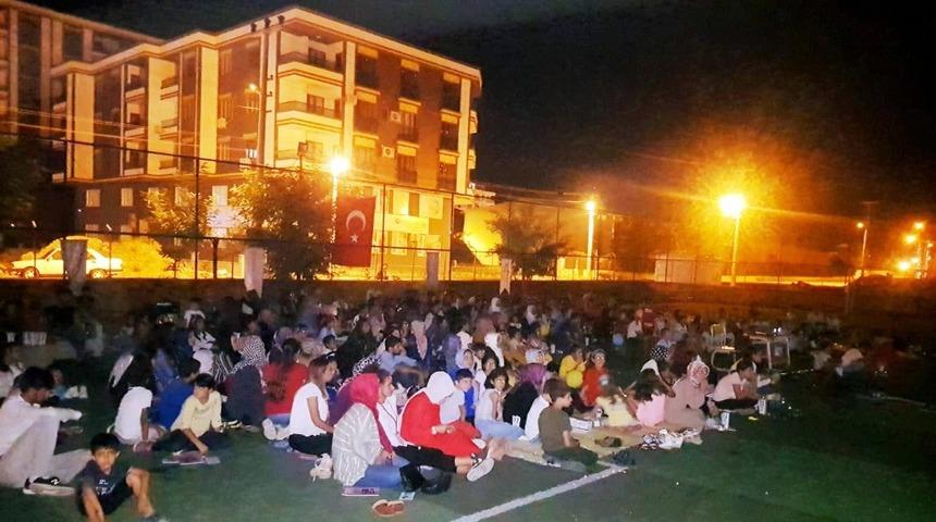 Midyatlılar a&ccedil;ık hava sinema g&uuml;nlerinde buluştu