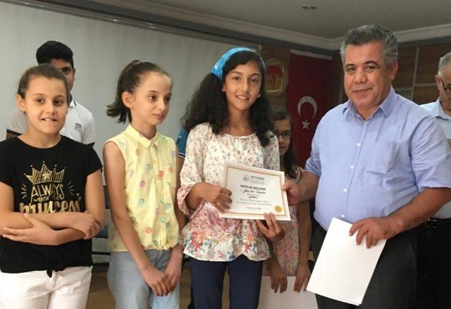 Adıyaman Belediyesi Konservatuarında sertifika heyecanı