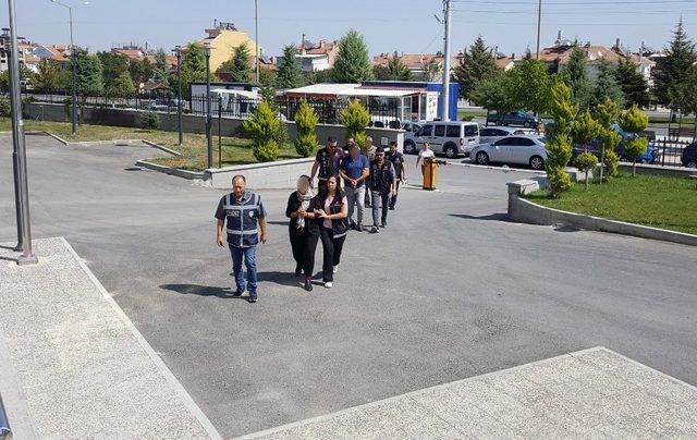 Karaman’da uyuşturucu ticaretinden 3 kişi adliyeye sevk edildi