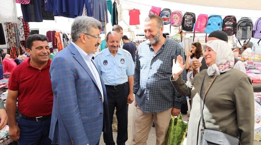Vali Bilmez, halk pazarını ziyaret etti